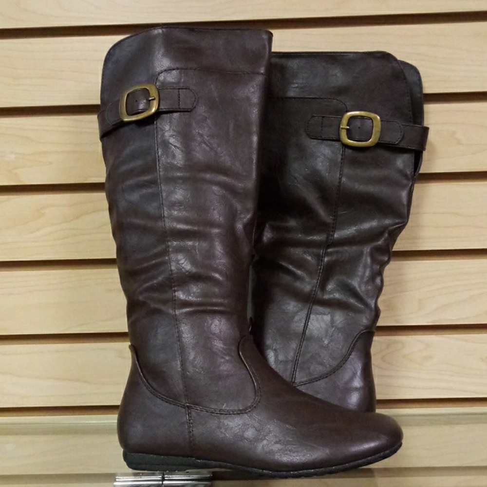 Boots NEW